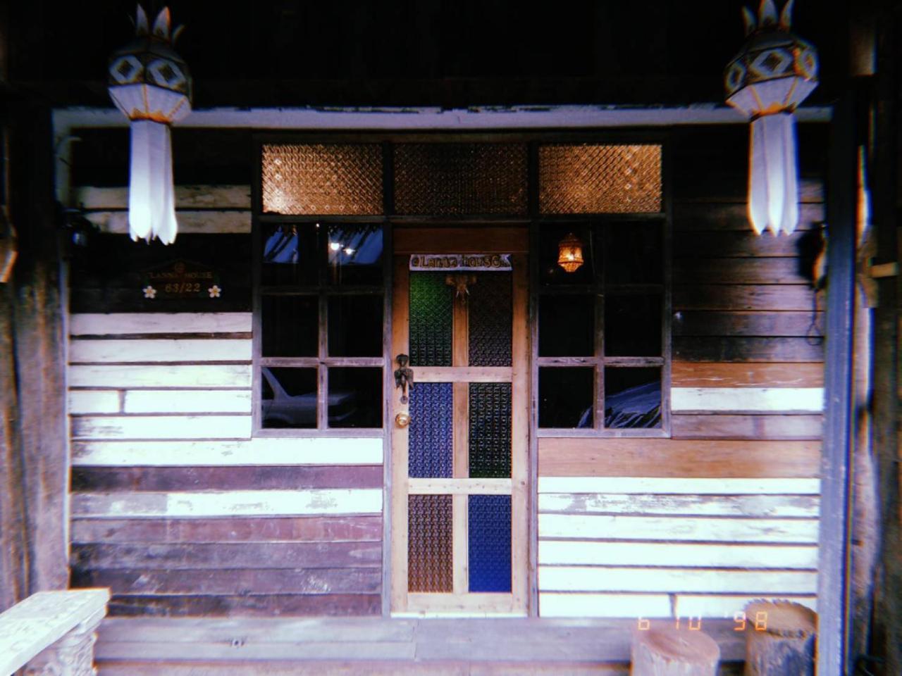 @Lanna House (Adults Only) Vandrarhem Chiang Mai Exteriör bild